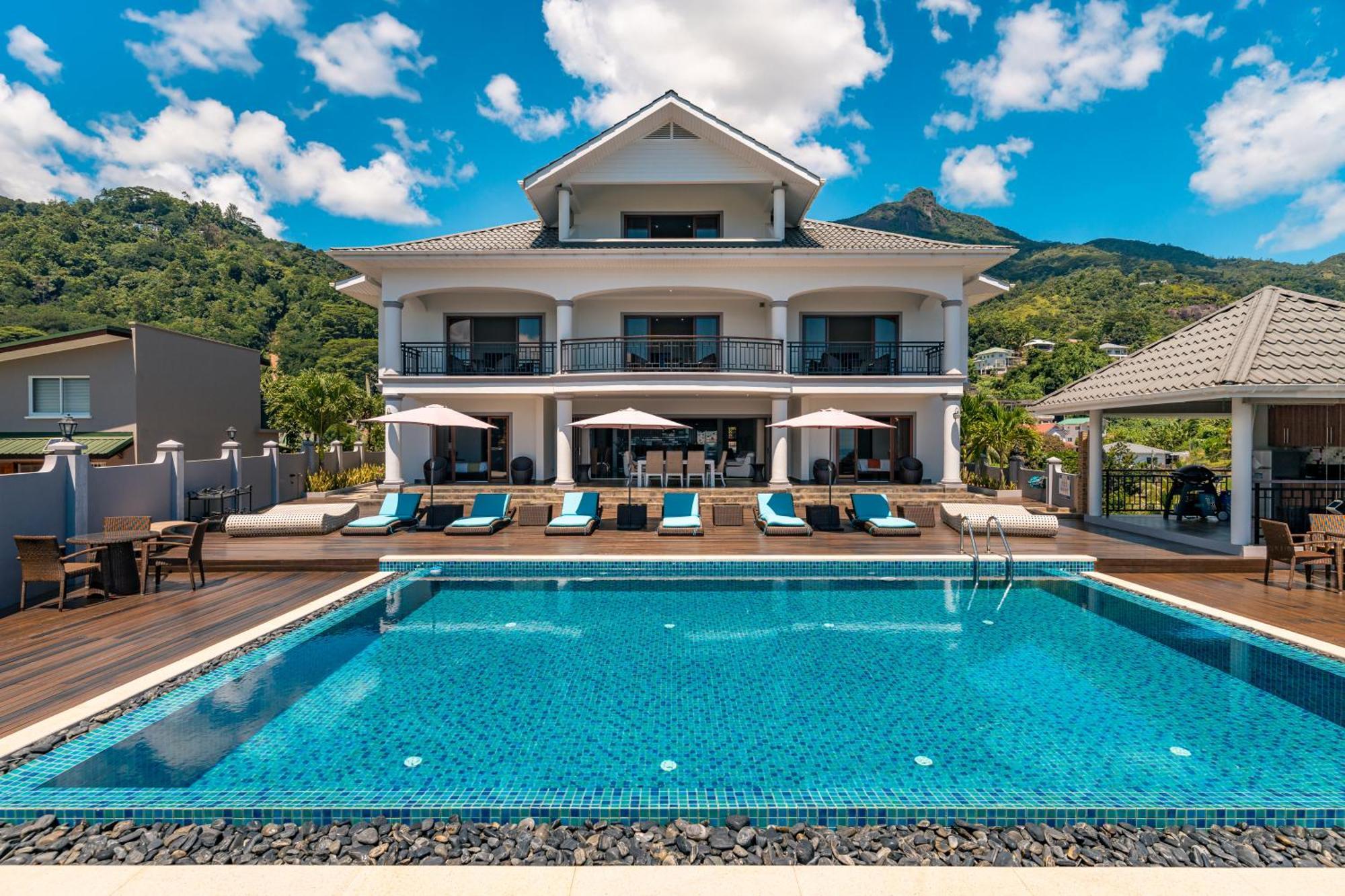 D'Offay Seaview Apartments Beau Vallon  Exteriör bild